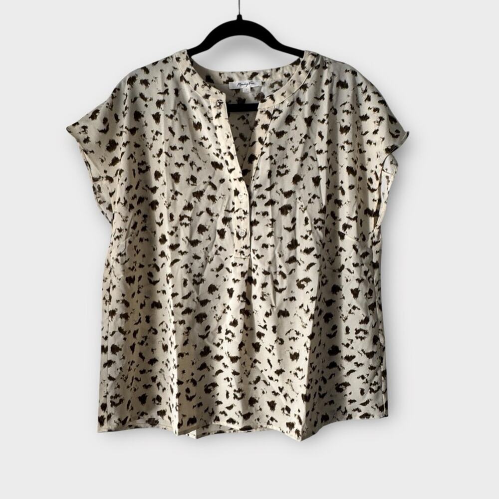 NEW Monday Fun x Stitchfix Cream and Brown Patterned Top - Picture 2 of 7